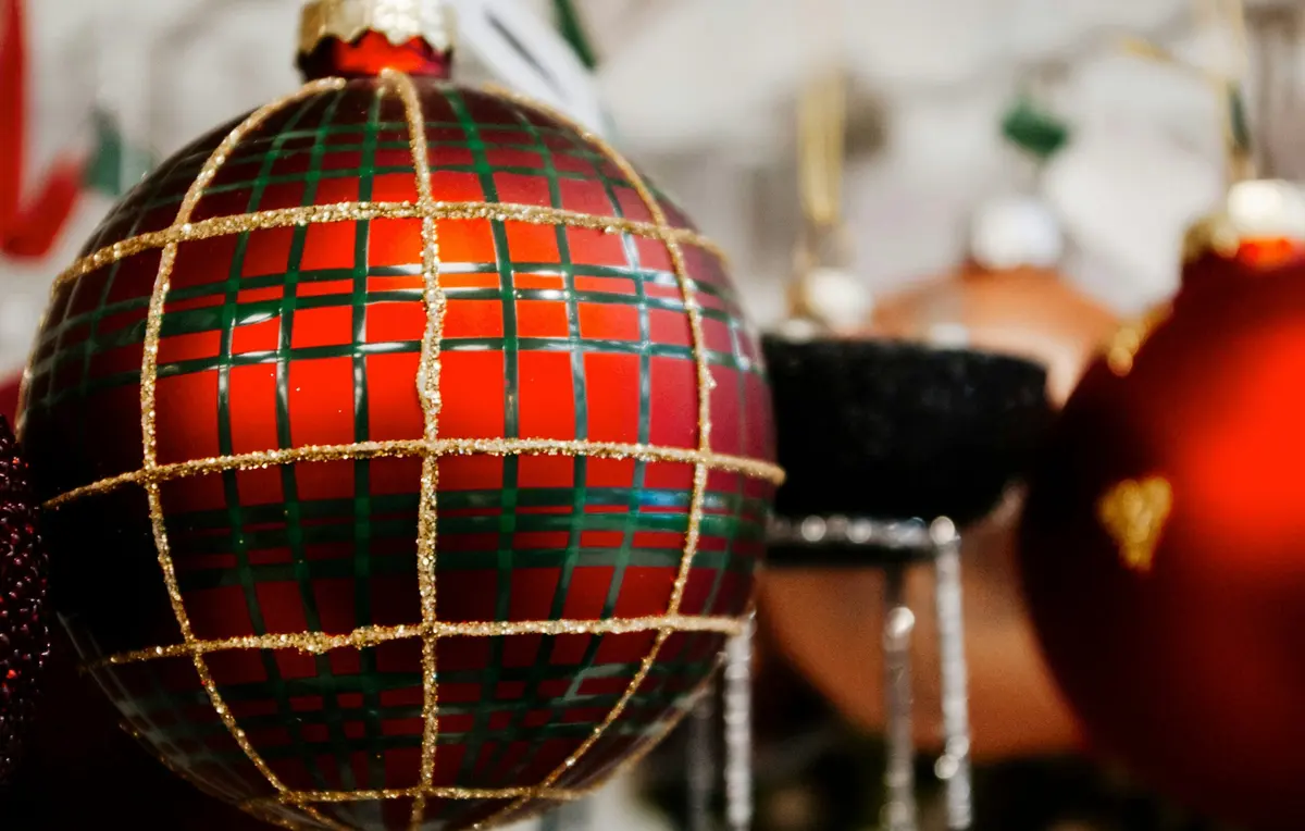 Bauble Making